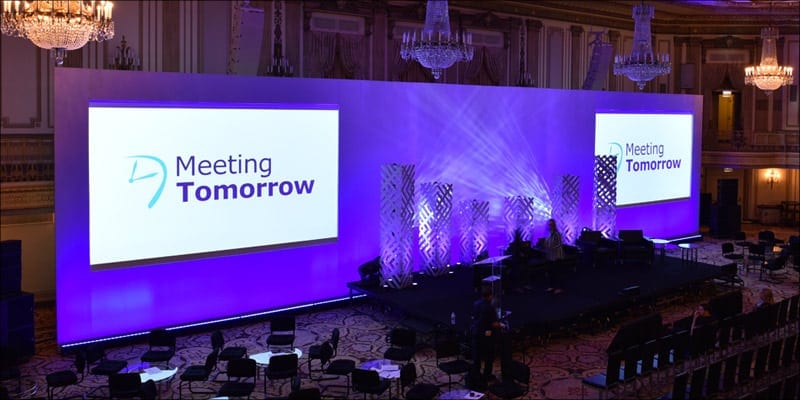 choosing the right projection screen for events